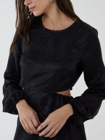 BV222879-BLACK-153.jpg