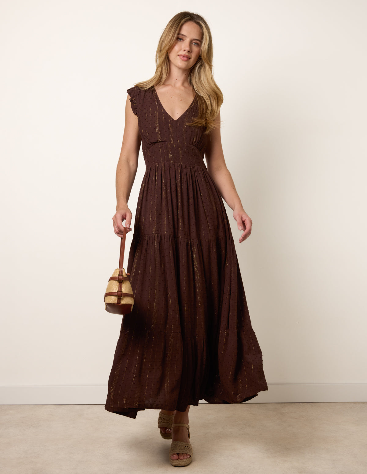 BV269919-CHOCOLATE-2882.jpg