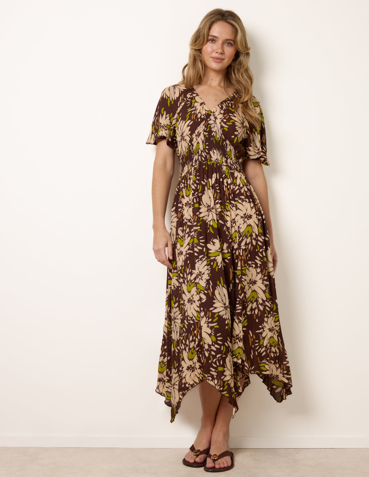 BV269933-CHOCOLATE-33285_f31ee2b7-a54a-41a3-adc6-061133e5de6f.jpg