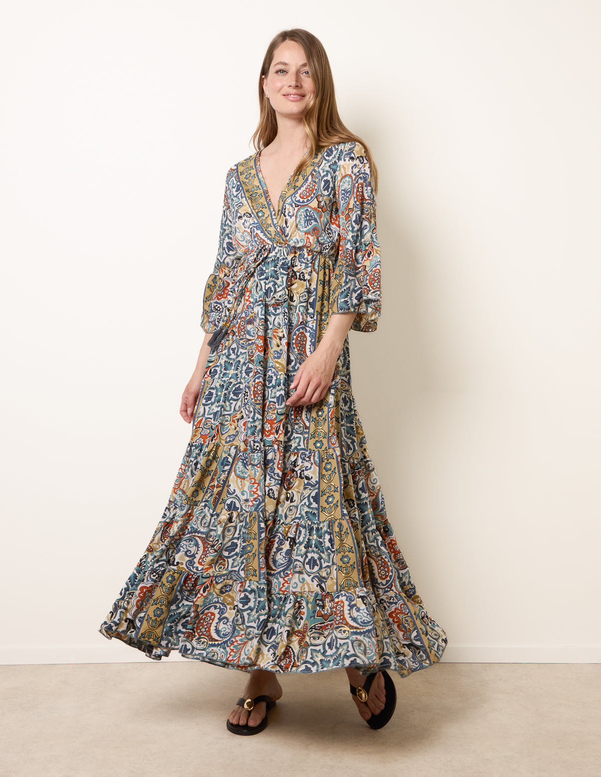 BV269949-MULTI-5541.jpg