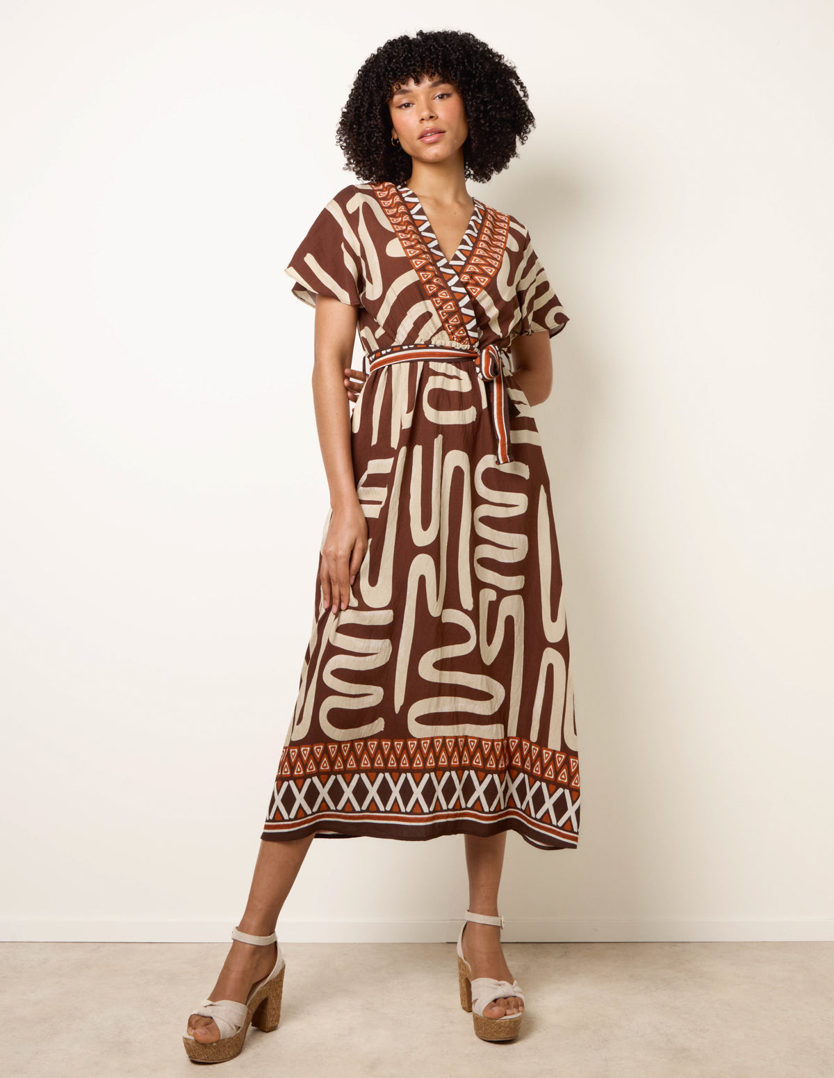 CC2685-COFFEE-9248-Edit.jpg