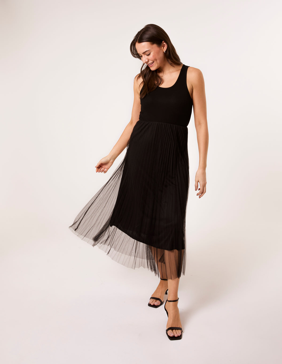 WF5486-BLACK-36435.jpg