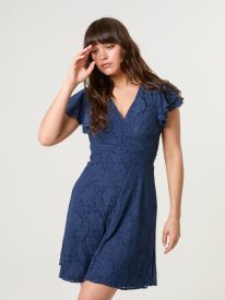 aw24050-navy-0518.jpg