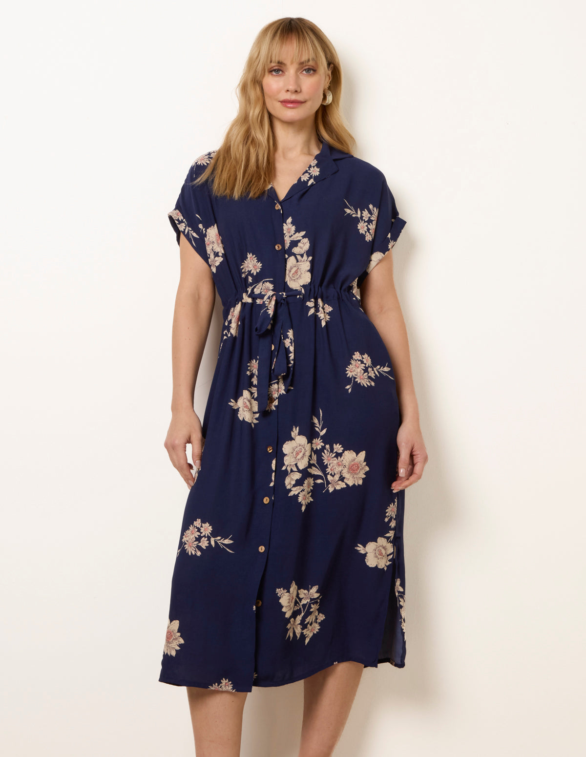 bv269897-navy-28181.jpg