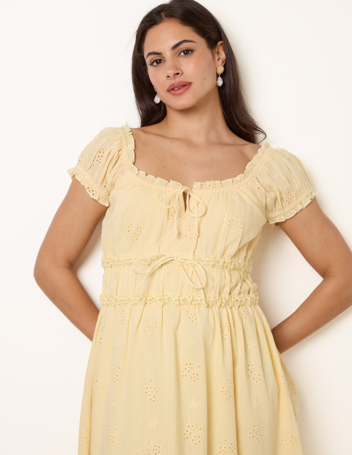 bv269984-yellow-1346.jpg