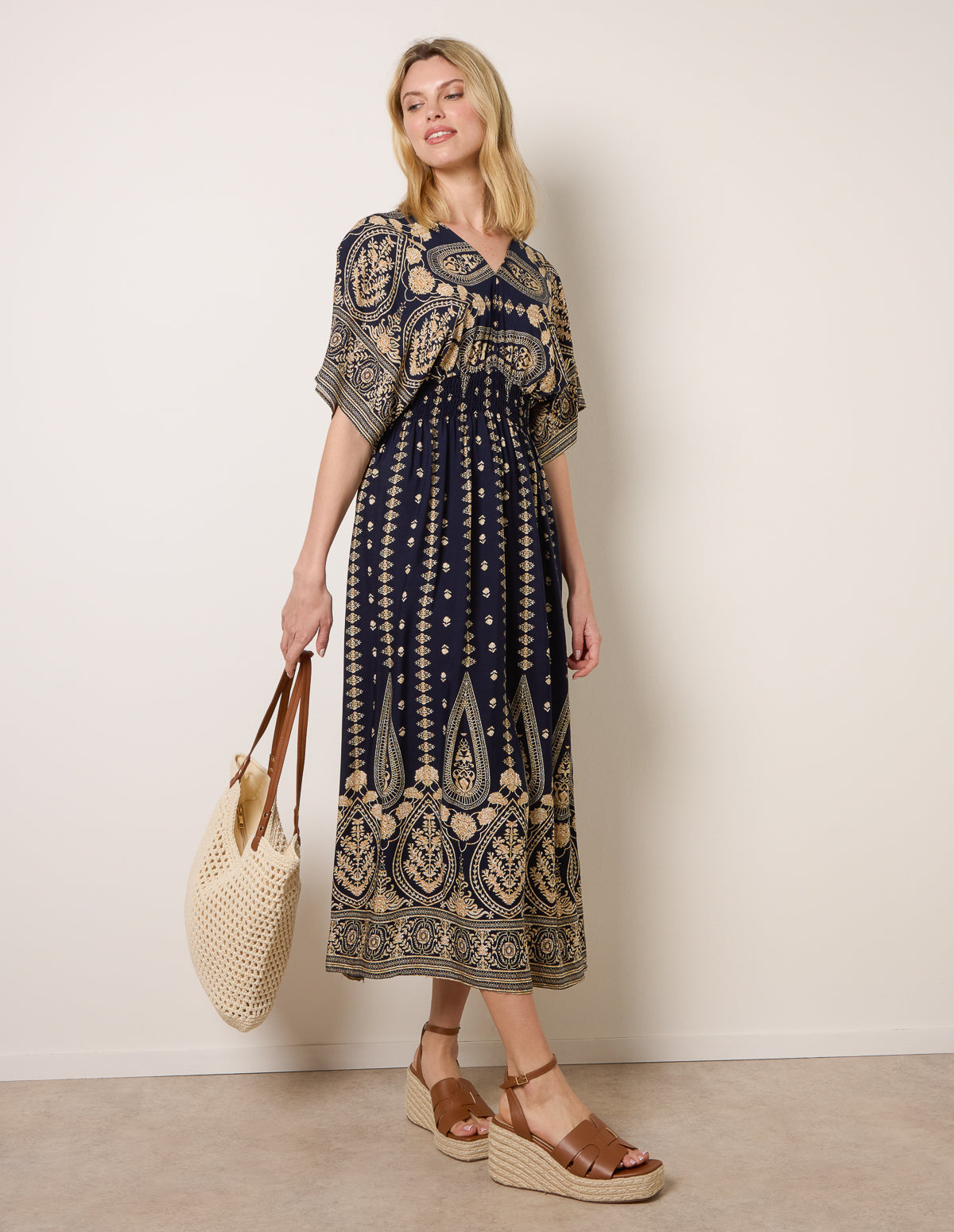 bv3845-navy-12987114.jpg