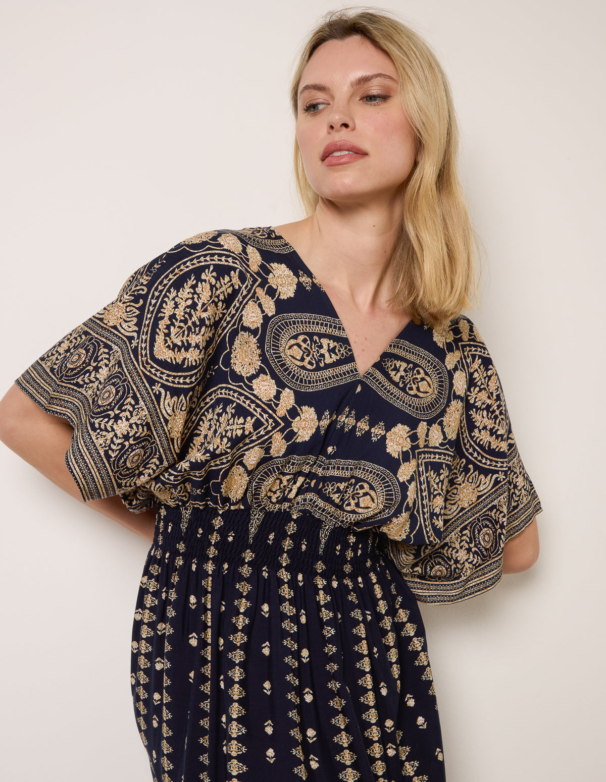 bv3845-navy-13026116.jpg