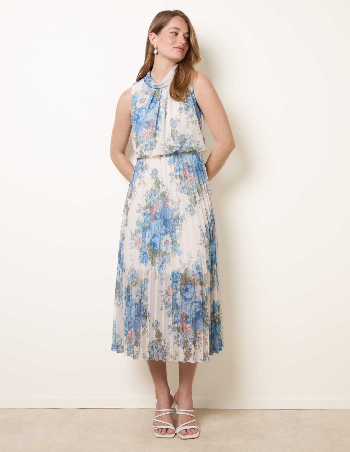 bv5375-ivoryblue-4163.jpg