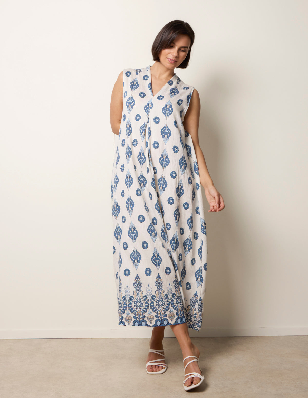 cc2740-navy-5811.jpg